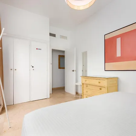 2 Bed Sea View In Skol מארבלה