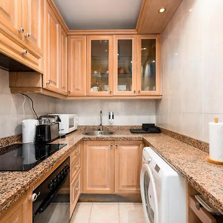 2 Bed Sea View In Skol Apartamento Marbella