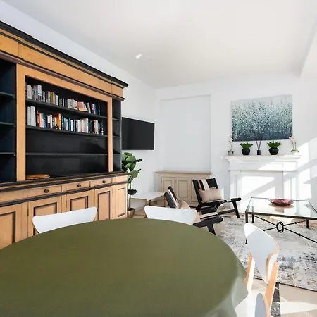 2 Bed Sea View In Skol Apartment Marbella